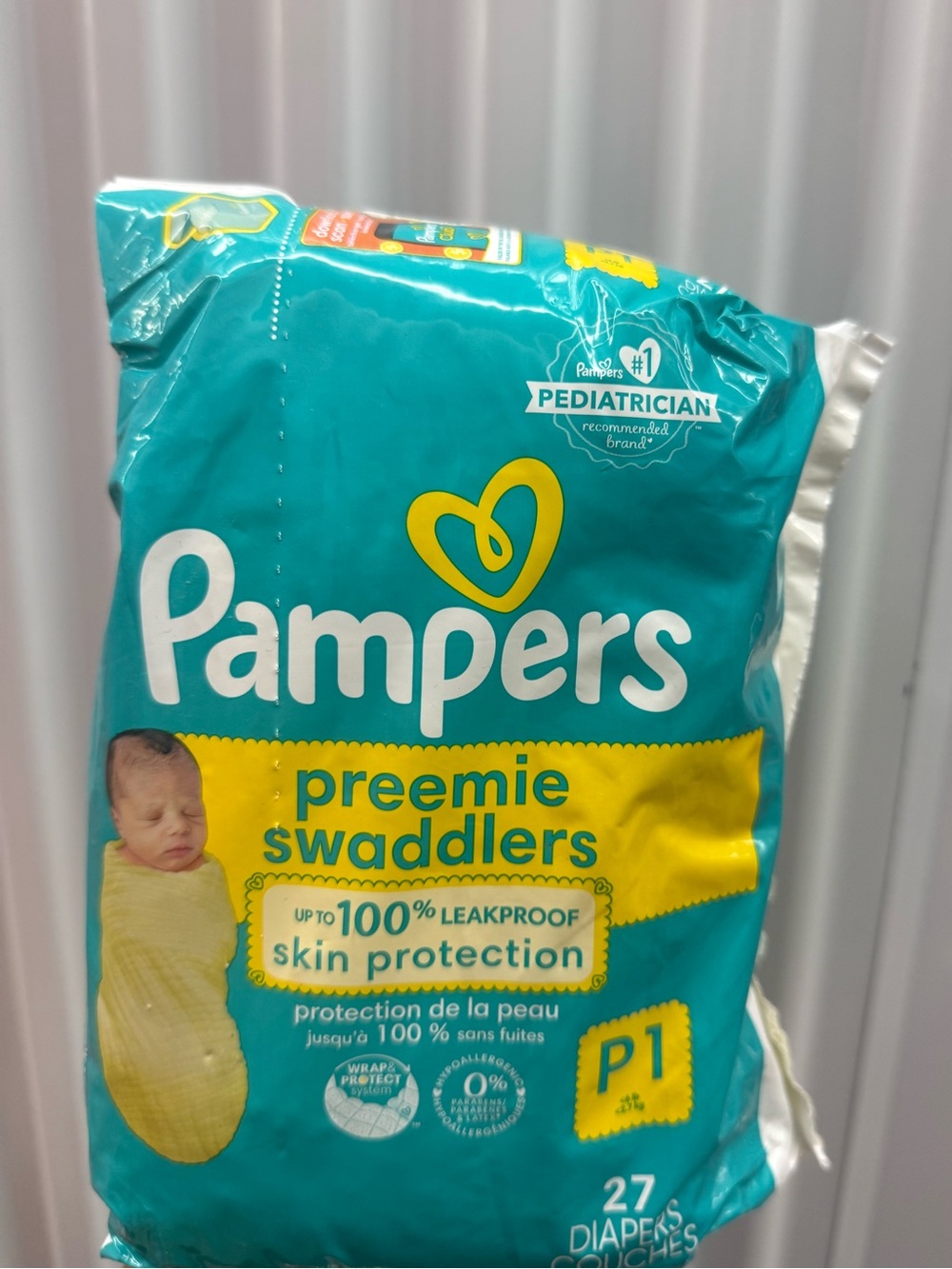 Pampers Preemie Swaddlers Diapers - Teal & Yellow (P1)